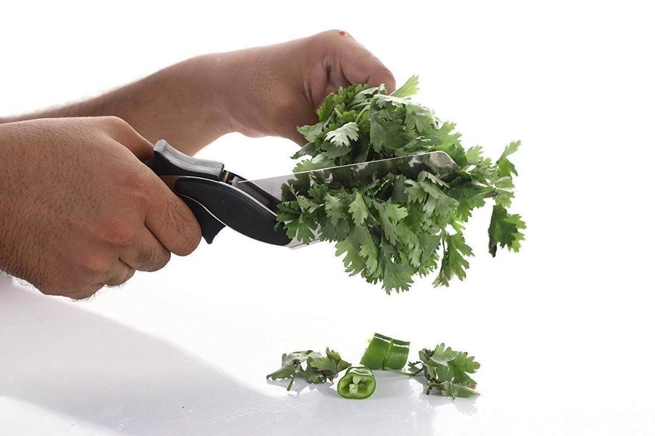 2-in-1 Kitchen Knife with Cutting Base